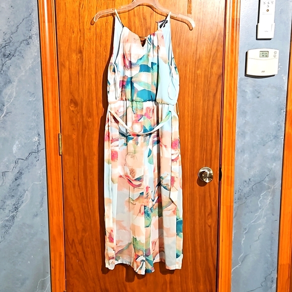 Girls pants outfit - Picture 1 of 4